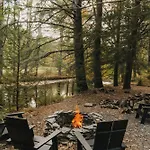 Shohola Waterfront Cabin With Deck, Grill And Fire Pit
